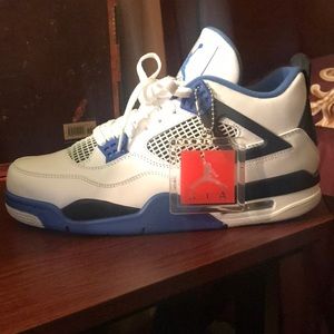Air Jordan 4 “Motorsport”